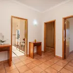 Host Wise - Bright & Stylish Flat With Pool Лагуш