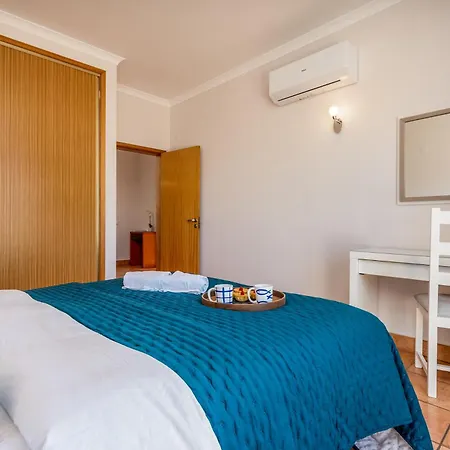 Apartament Host Wise - Bright & Stylish Flat With Pool Lagos