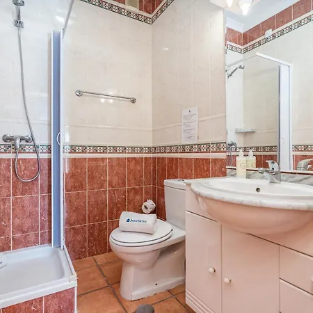 아파트 Host Wise - Bright & Stylish Flat With Pool 라고스